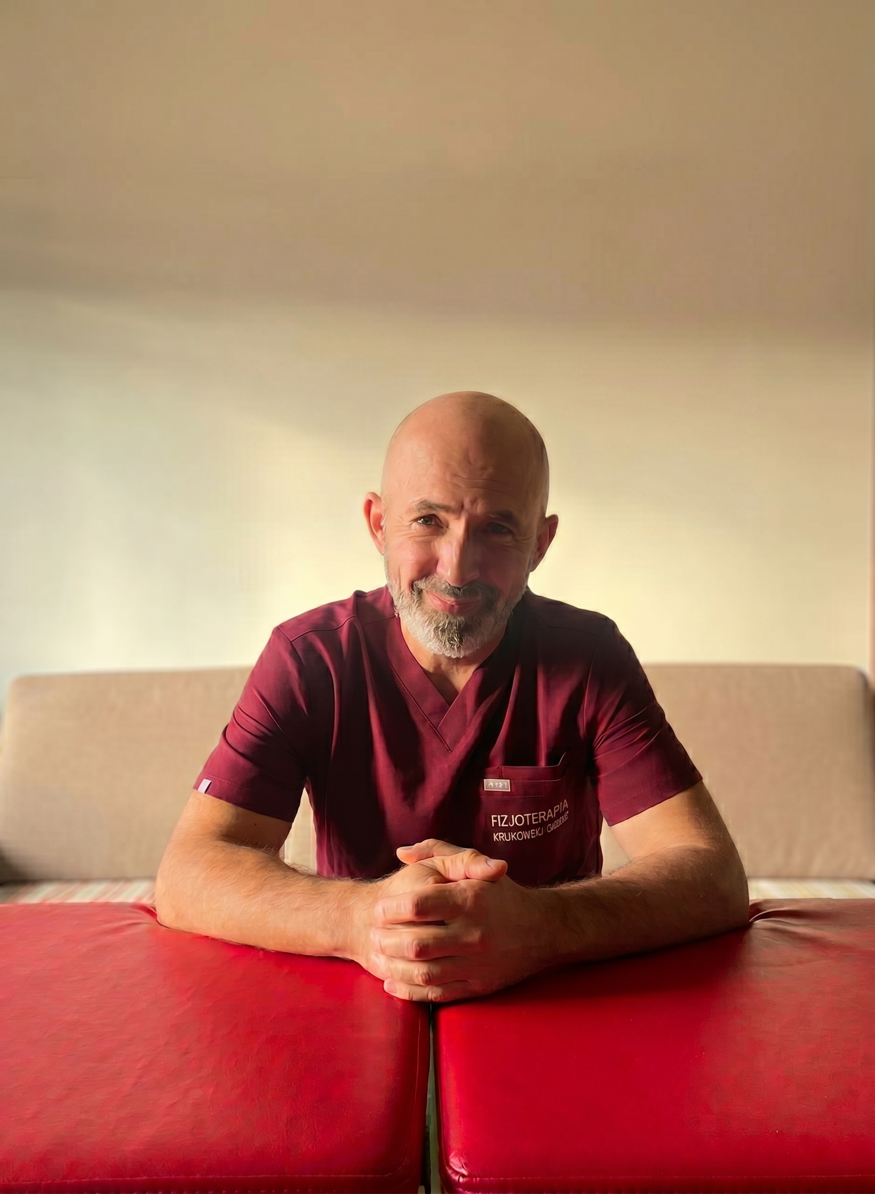 Viktar Krukouski — fizjoterapeuta sportowy, gabinet w Giżycku